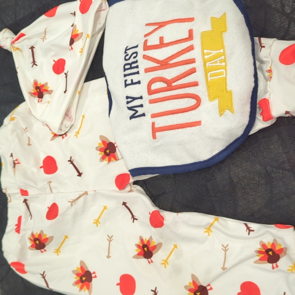 Worn once Thanksgiving pants, hat, and bib size 9 or 12 months